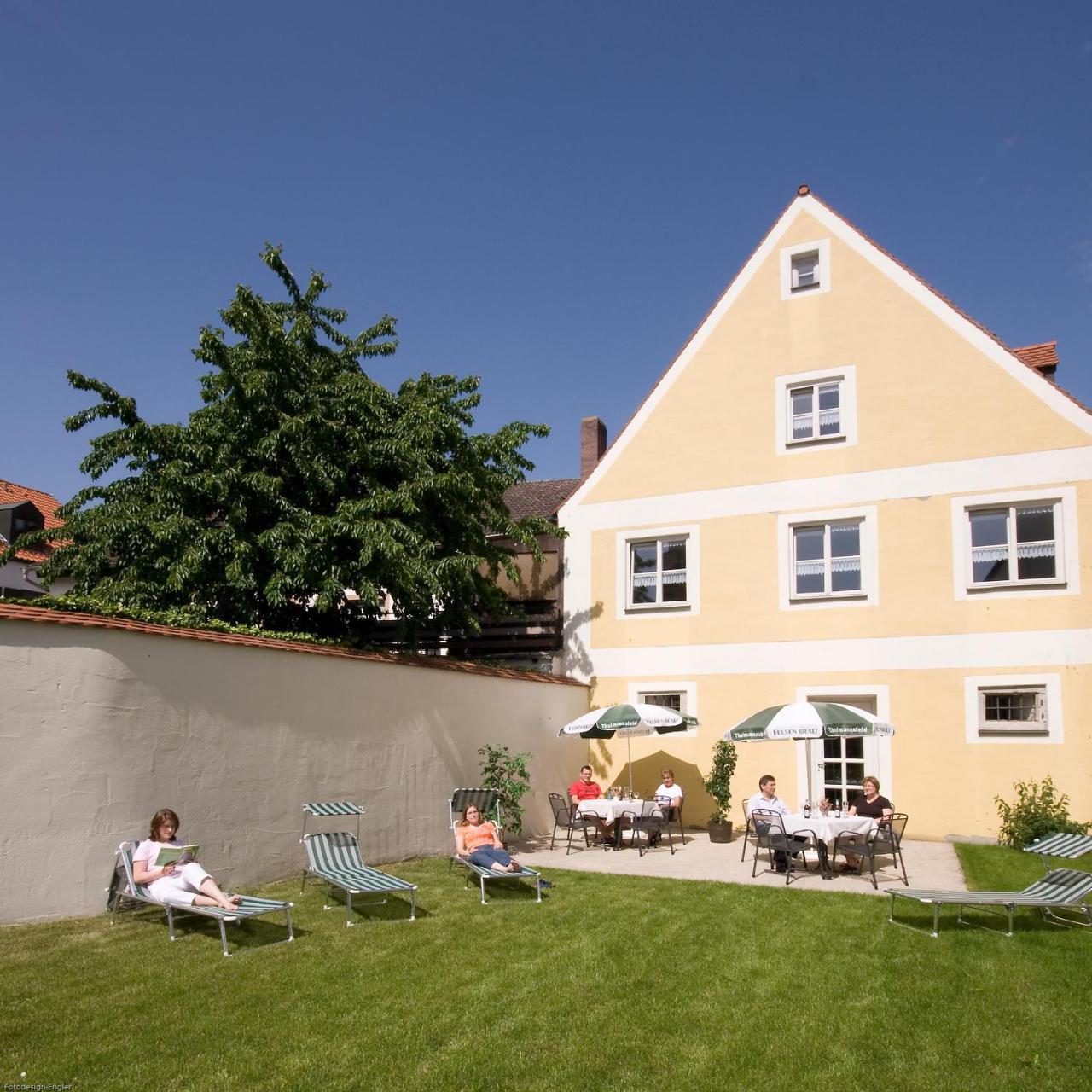Hotel Zur Krone Beilngries Eksteriør billede